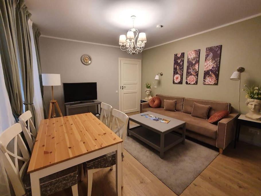Stylish Apartment In Old Town Riga Kültér fotó