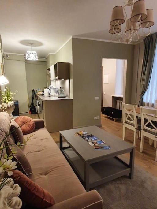 Stylish Apartment In Old Town Riga Kültér fotó